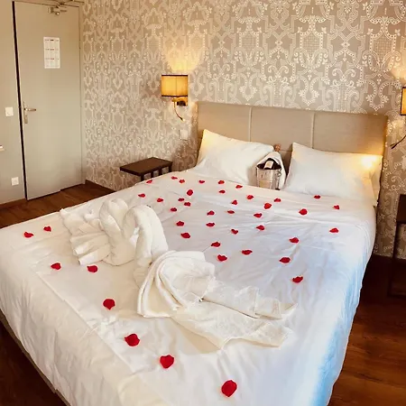 Le Coq Hardi Hotel